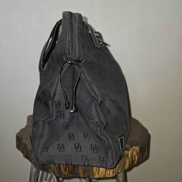 Dooney & Bourke Black Signature Jacquard Canvas Leather Trim Tote Bag w/ Pouch - Picture 16 of 16